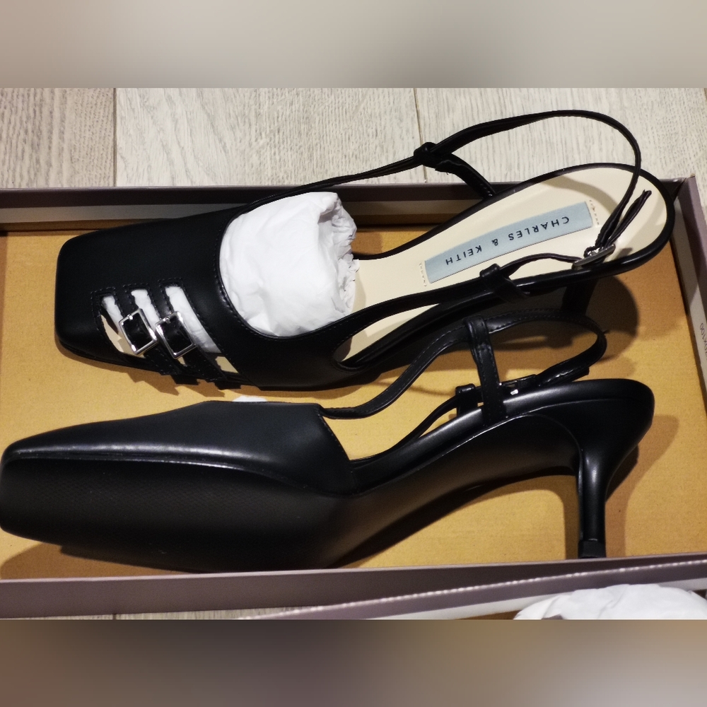 Charles and Keith Heels Size 6 New with box